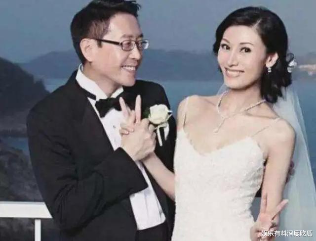 李嘉欣|李嘉欣九死一生后报平安,评论区却是这样的:报应终于来了