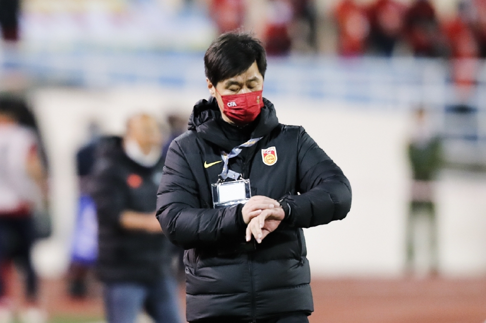 勇士队|向李铁道歉？董路怒喷李霄鹏再挺李铁：其实要道歉的仍应是李铁们