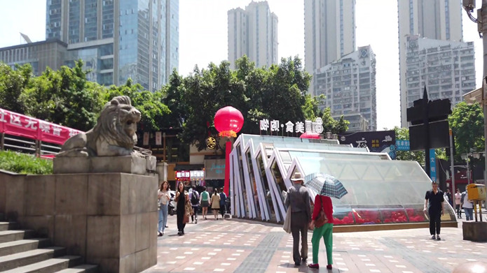 重庆|我国著名的旅游城市，地理位置得天独厚，吸引大批游客前往