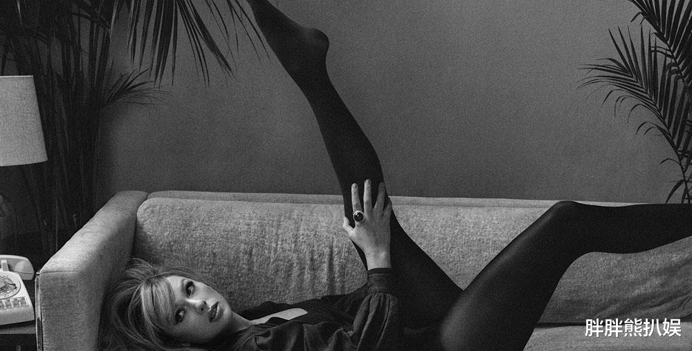 泰勒·斯威夫特|美国当红歌手泰勒·斯威夫特 (霉霉)拍摄的时尚杂志大片