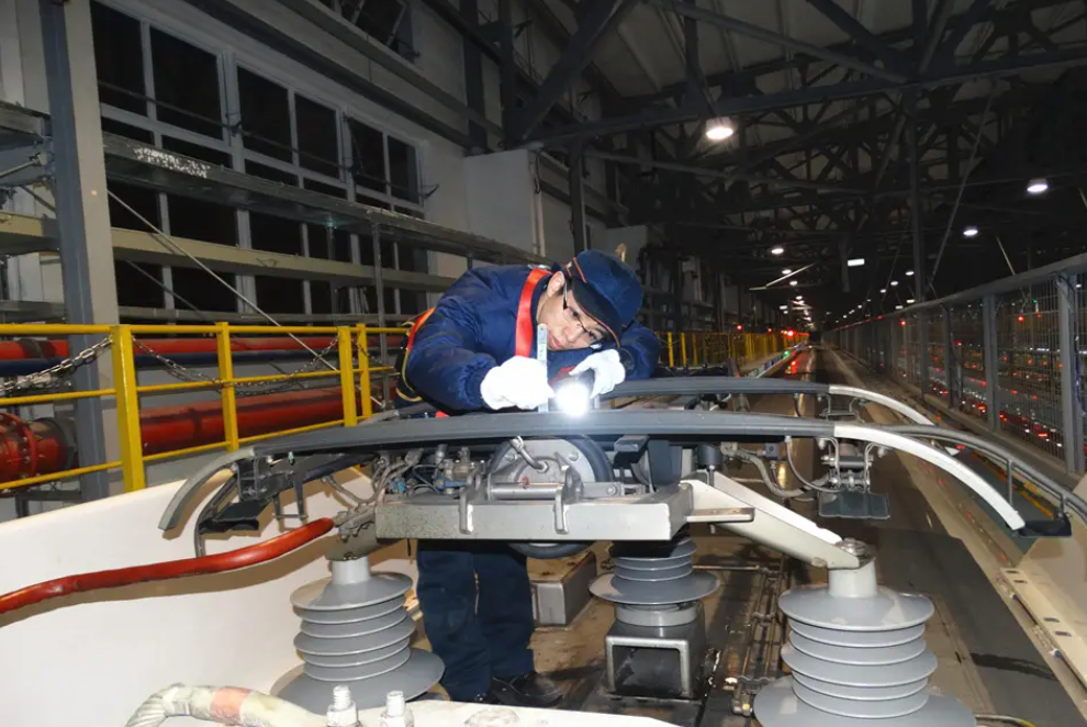 国企|“铁路局”招聘了,会给3类人“开绿灯”,符合条件有望优先录取