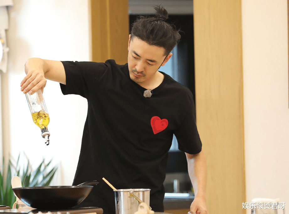 罚罪|录完《春日迟迟再出发》演《请君》,李雅男愣是娘到差点认不出