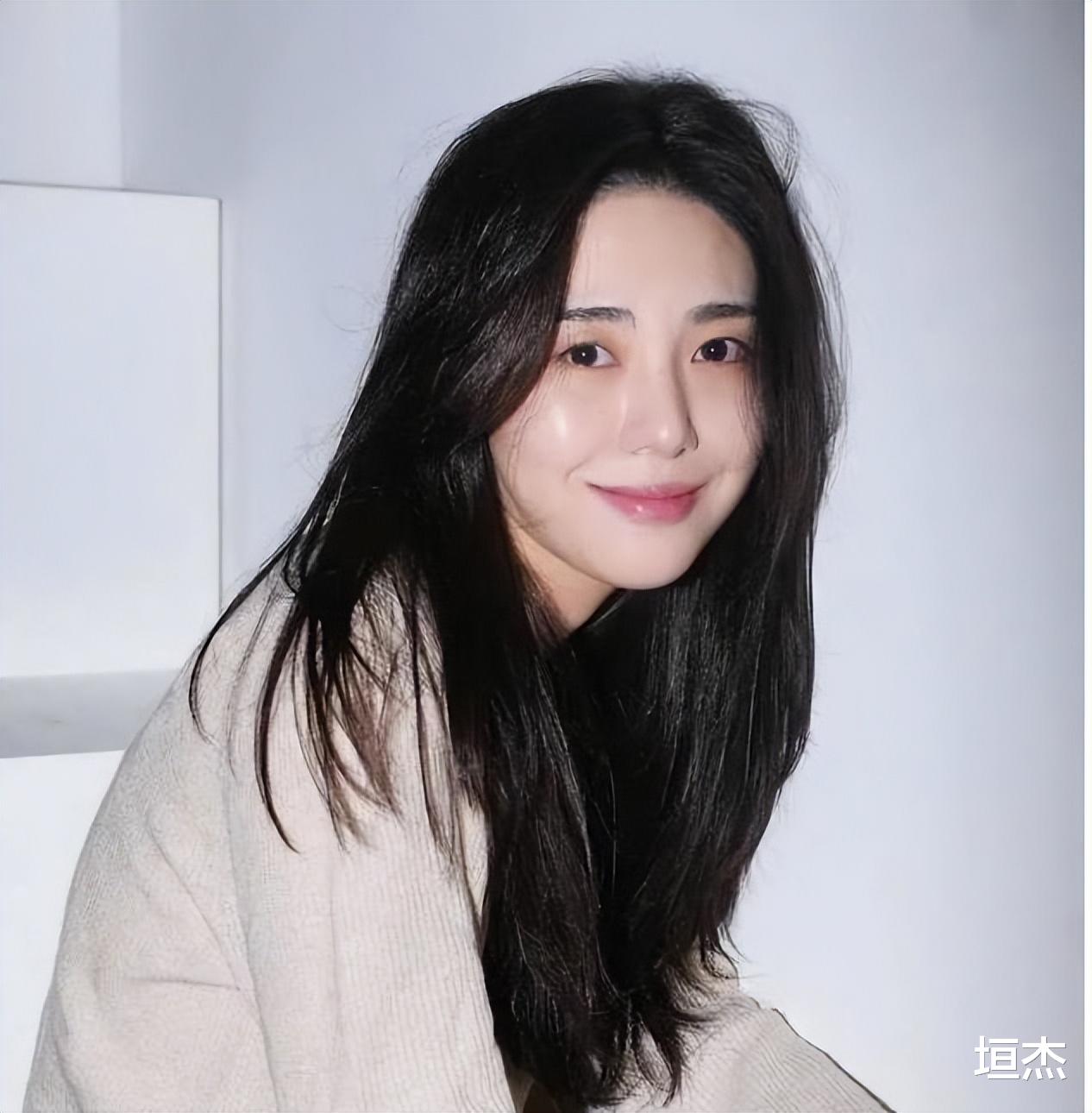 申智珉|靠猫步舞轰动全国，队长申智珉却陷霸凌风波，步入T-ara的老路？