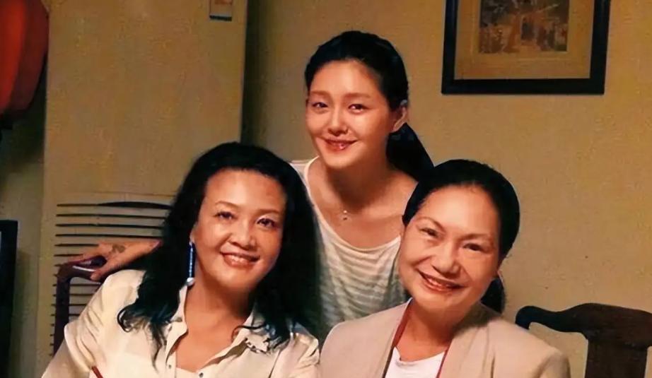 大S|曝大S将辞退保姆，豪宅遭投诉带具俊晔搬家，“老破小”新房曝光