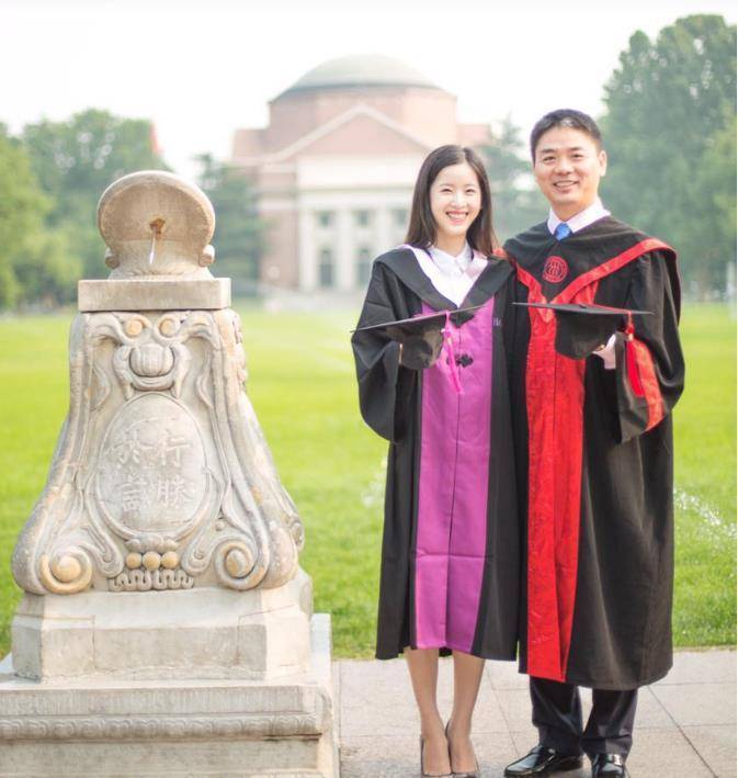 章泽天|章泽天称继子为少爷遭群嘲,保老公忍气吞声三年