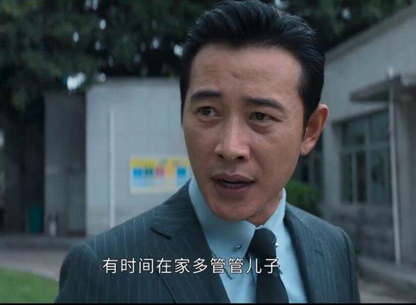 律师该尊重职业还是良心,《庭外·落水者》给出了最佳答案