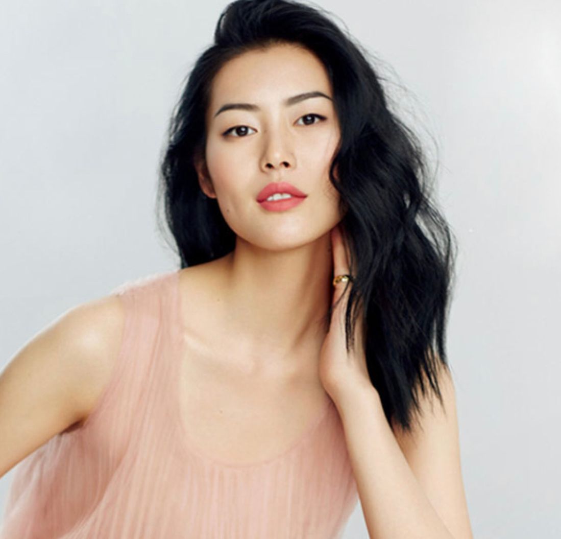 龚俊 没有刘雯的气质，别轻易尝试老土的“阿姨卷”，一般人真驾驭不了