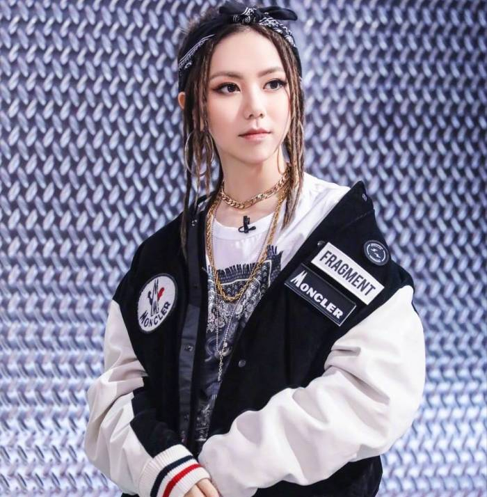 邓紫棋|初登歌手舞台无人识,现在才知道她实力有多强!