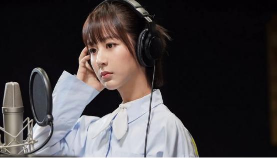 杨紫|“坎坷童星”杨紫:作品接连出事,曾被网友骂出圈,依然向阳而生