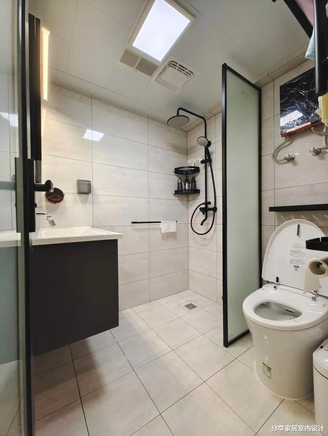 一家三口的新房,花35W装修现代简约风格,坚持电视墙不做造型!