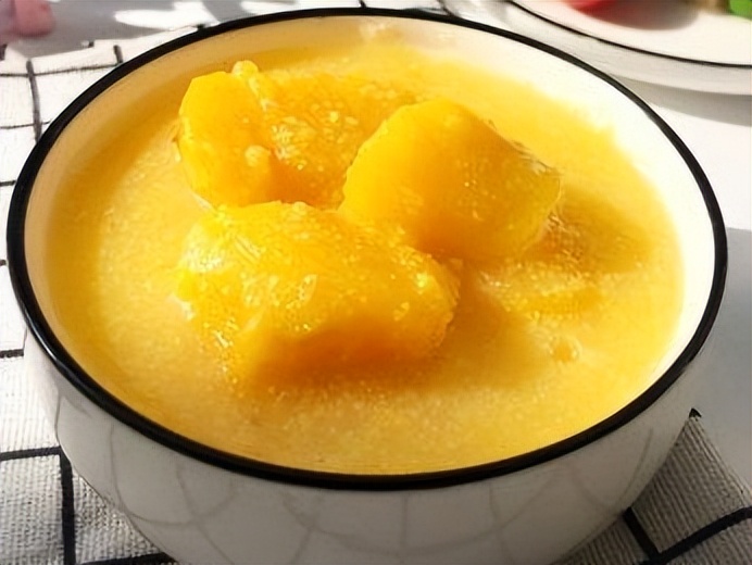 高血糖|建议老人:白米粥要少喝,多喝这5种粥,养胃健脾营养高