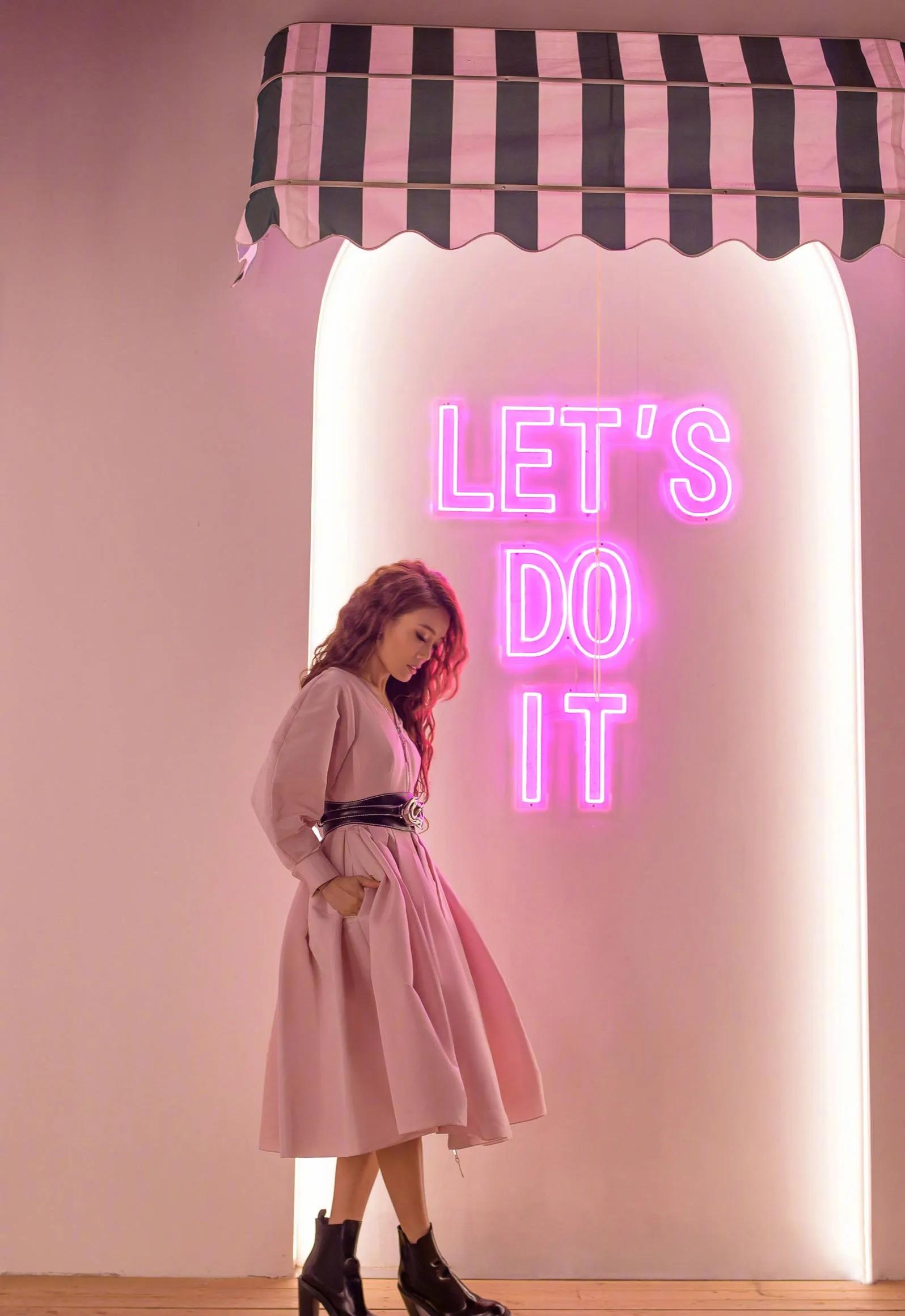 容祖儿|歌坛成熟女神女神容祖儿,热情似火、美艳动人