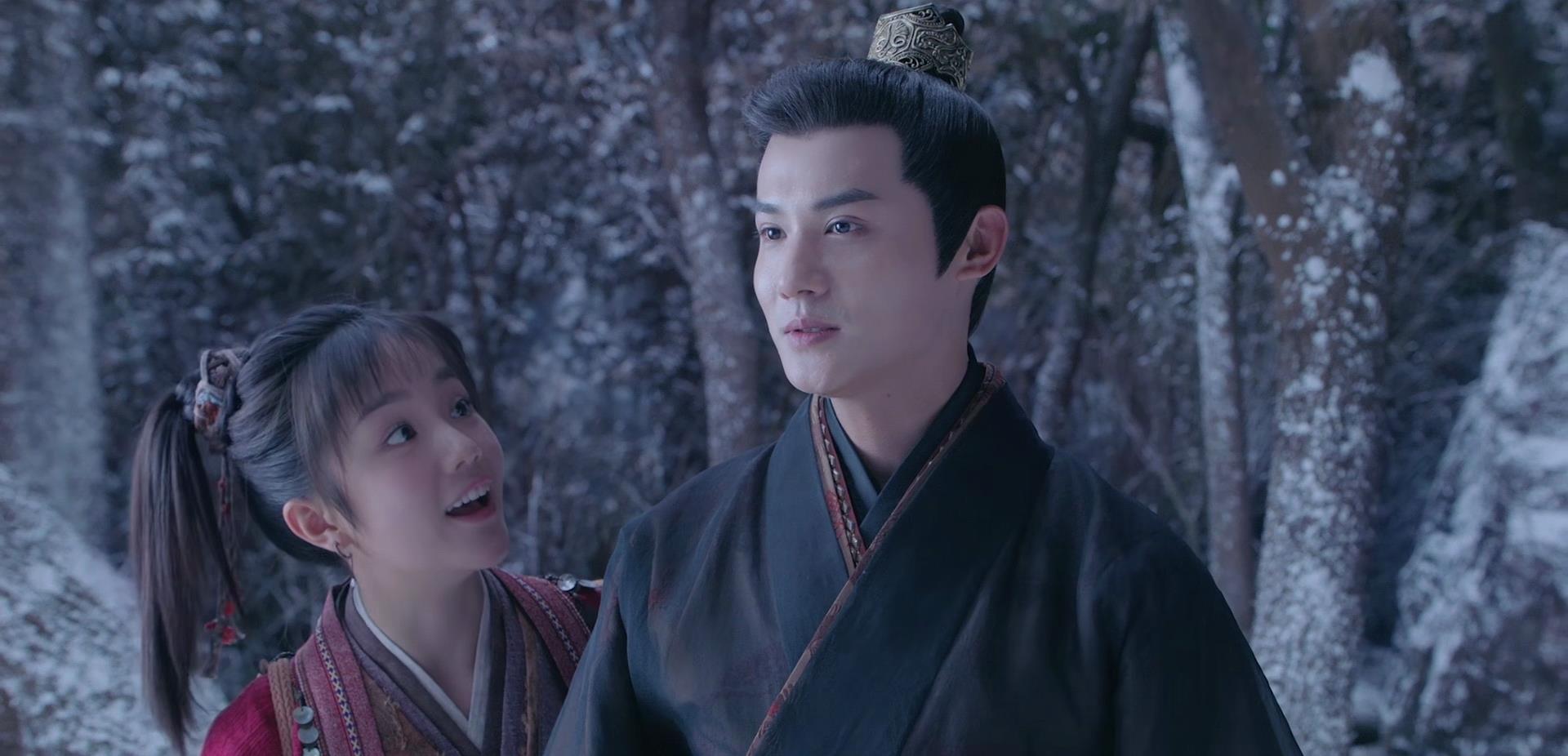 杨志雯|杨志雯凭借《镜·双城》出圈，不仅人设讨喜，组的CP也很好“嗑”