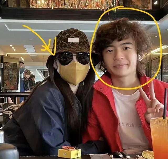 杜宇麒|5位长大了的星二代：王诗龄要迈进英国名媛圈，嗯哼长相不像父母