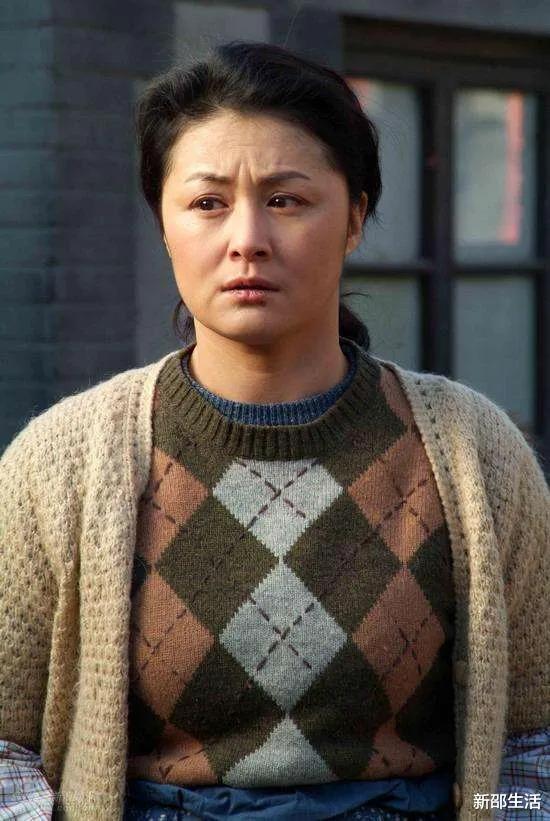 龚慈恩|你生的太晚,不知道现在这些演“妈”的演员,年轻的时候有多惊艳