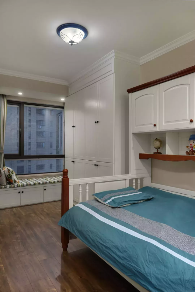 90后夫妻装修102㎡婚房,美式见多了,但品位这么好的还真没见过