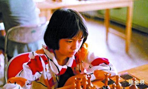 国际象棋|象棋天才诸宸，不顾家人反对嫁到卡塔尔，因宣传外国文化惹争议