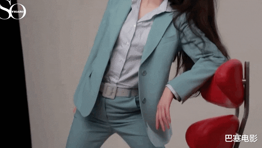 杨幂|娱乐圈女“西装大佬”，各有各美，这眼神和氛围，一个字，绝