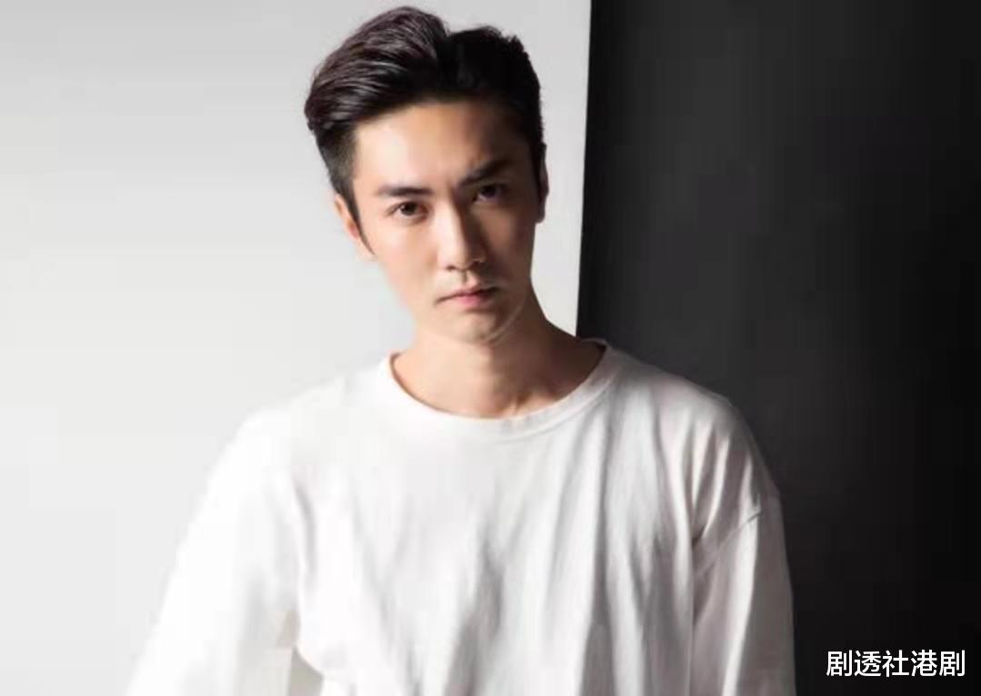 麦明诗|转战内地发展!前TVB小生曾疑因强吻港姐麦明诗,从而遭公司炒鱿鱼