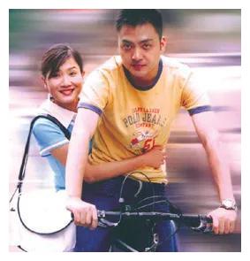 杨超越|潘雨辰：24岁爆火，嫁大11岁侯勇，3年后离婚独自带女