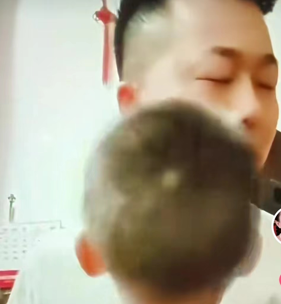 |武穴良嫂离世持续发酵，老公张良出面发道歉视频，被嘲讽演技浮夸