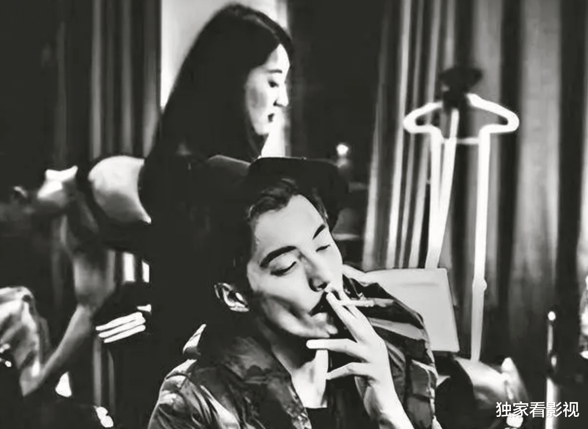 金世佳|娱乐圈又多了个新孩子？金世佳被曝隐婚生子，和经纪人爱人开公司