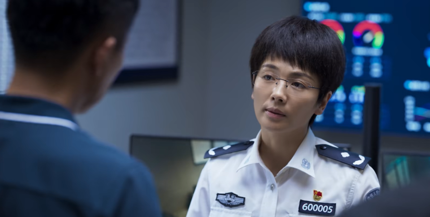 全员加速中|开端：全员选角完美，她却被指是败笔，全程眯缝眼，让人出戏