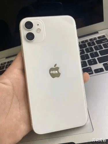 安卓|苹果官网上架iPhone 8官翻机,仅售2028元