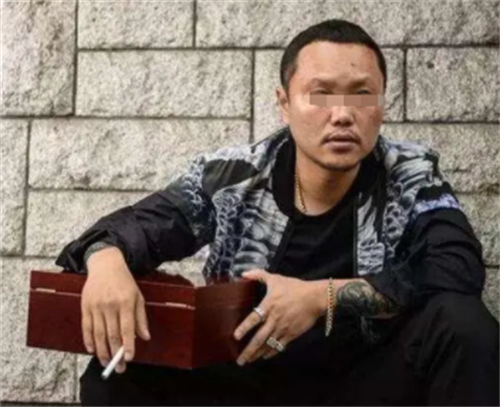 案件:山东六旬老汉杀死自己孙子,村民却说杀得好,联名为他求情