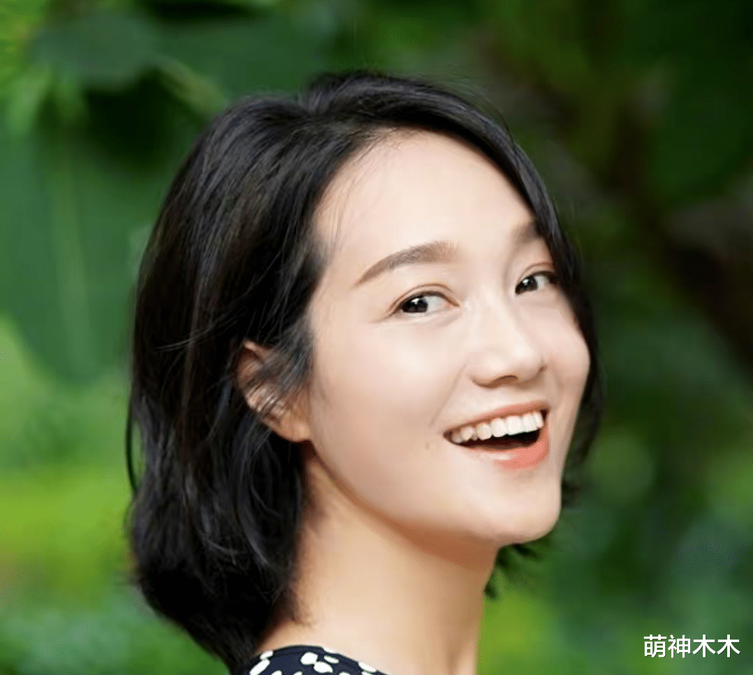 景甜|乐嘉线下捞金，田源直播讨要打赏，过气主持人境遇大不相同