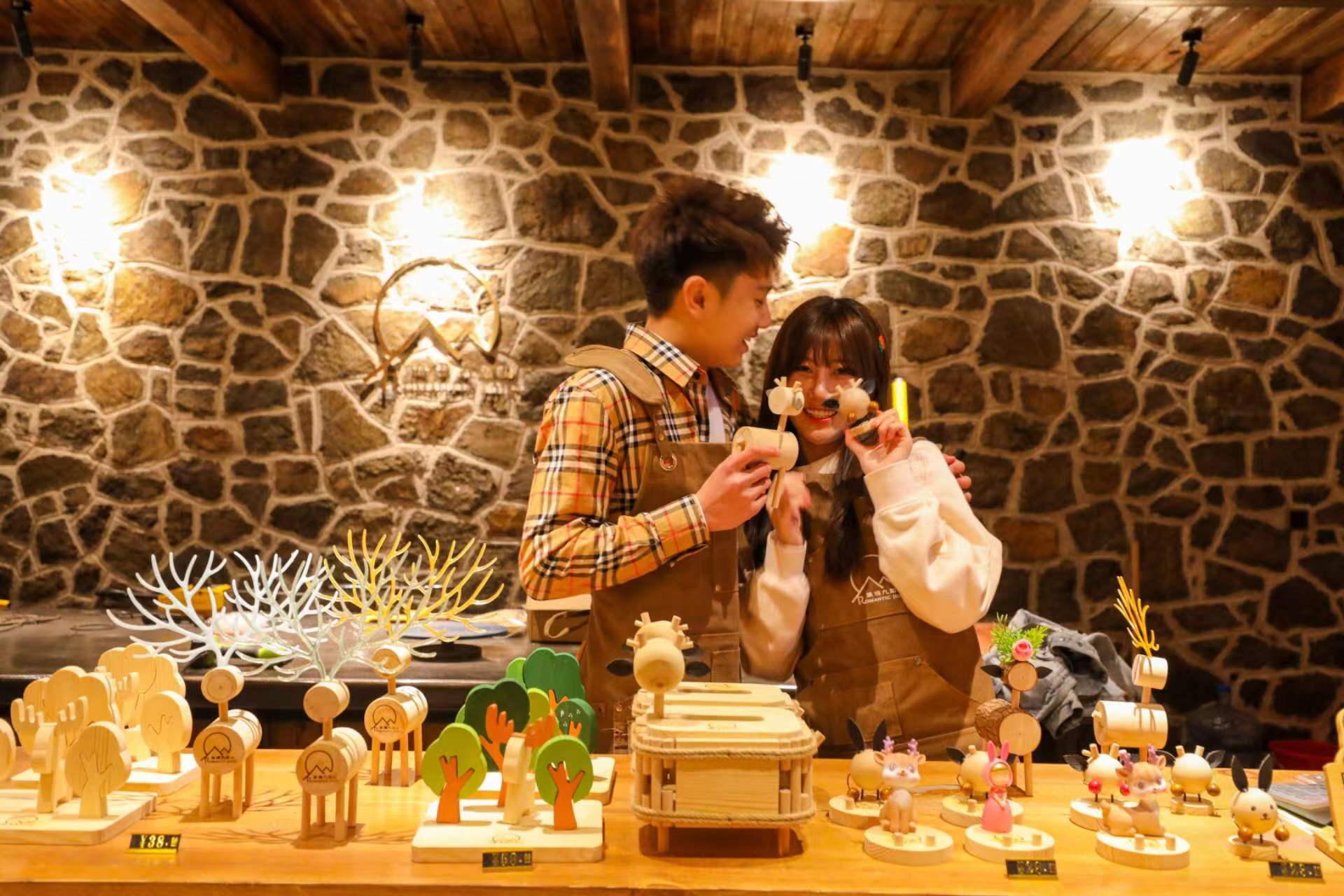 情侣|情侣民宿 | 住进被浪漫微醺的红酒桶里