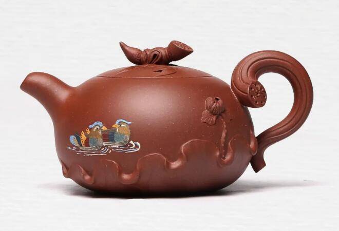 工艺美术|杨慧英紫砂壶——匠心桃花源