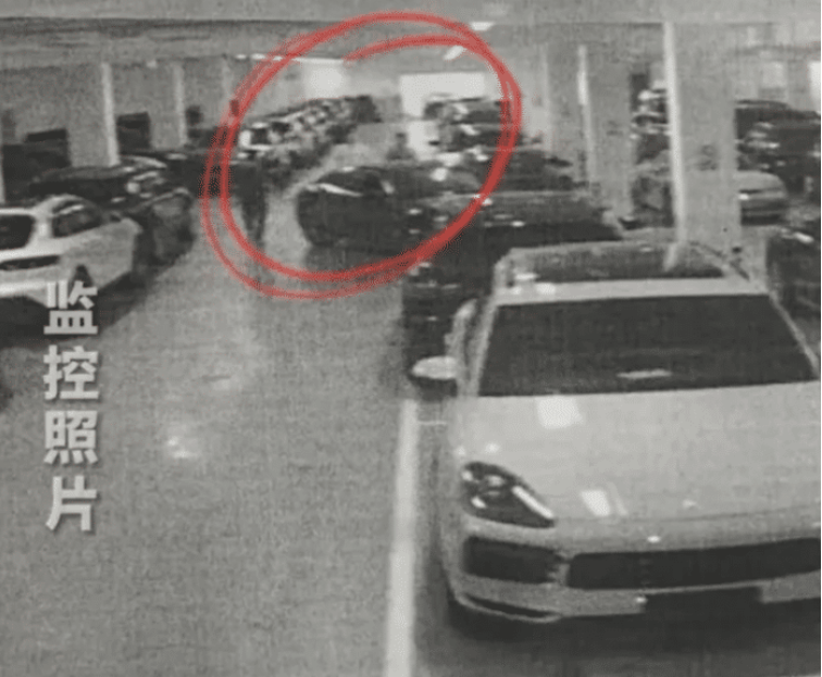 160万的豪车,还没见到就成二手车,4S店:撞坏那也是你的