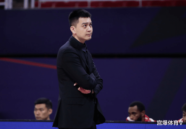 辽宁男篮|郭艾伦缺席训练！辽宁男篮正式回应，阵容调整，杨鸣冲击连胜