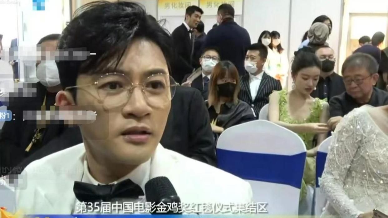 倪妮|直击金鸡奖明星百态：倪妮与导演热聊，杜江佟丽娅高情商救场袁弘