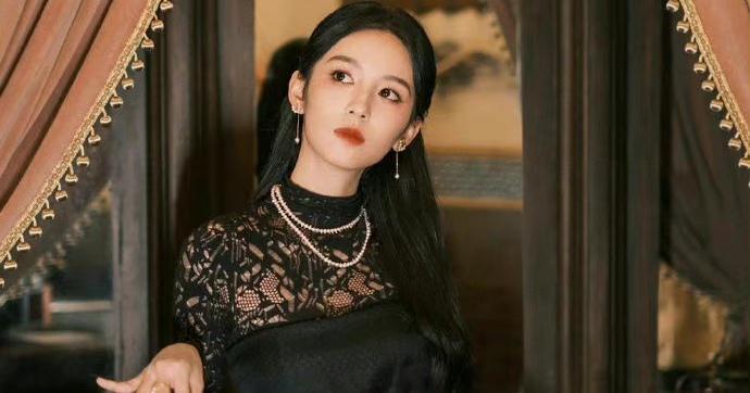 于正|于正2部古装言情剧来袭，力捧两位美女小花，你更加看好哪一位