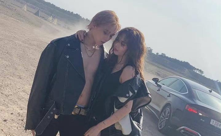 |金泫雅离开鸟叔公司之后，渴望重回巅峰