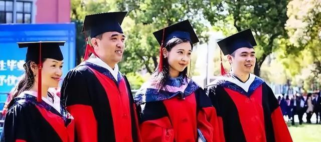 |“金本科，银硕士”是真的吗？双非毕业生坦言：职场也存在鄙视链