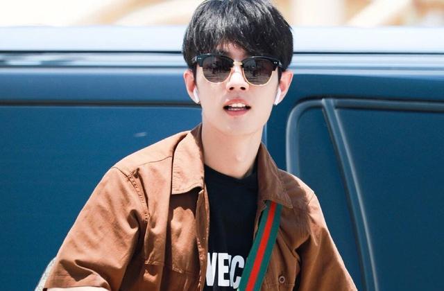 肖战|肖战6月喜迎两个好消息,官宣《新养道》代言,新剧也定档