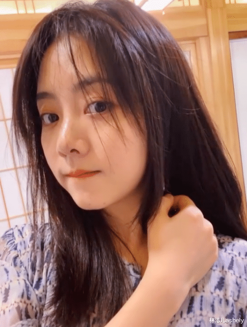 被谭松韵的“素颜杀”惊艳到了，怼脸拍皮肤太好，她真不是大学生吗？