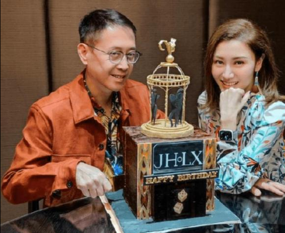 李嘉欣|许晋亨60大寿，李嘉欣重回颜值巅峰，45天前她刚从鬼门关走了一遭