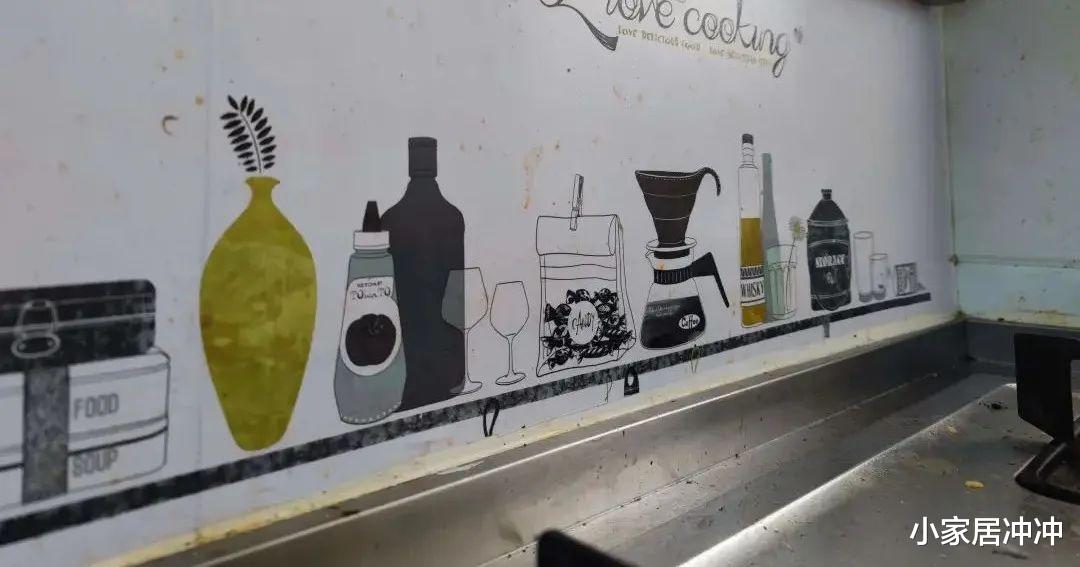 使用油烟机要不要关上门窗?难过厨房烟雾缭绕