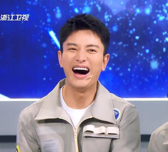 沈腾|《王牌7》沈腾:浙江卫视都没我坐的地了!这个神级包袱咋来的?