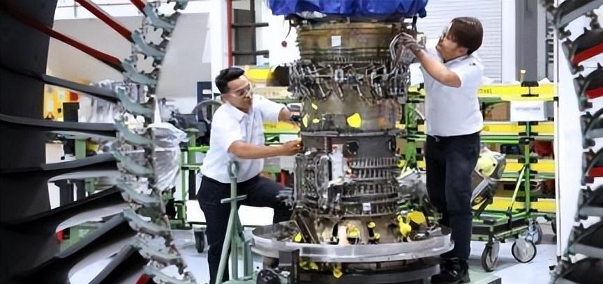 AMD|中国航空发动机的生产线，仍需要人工拧螺丝，高级技工有多重要？