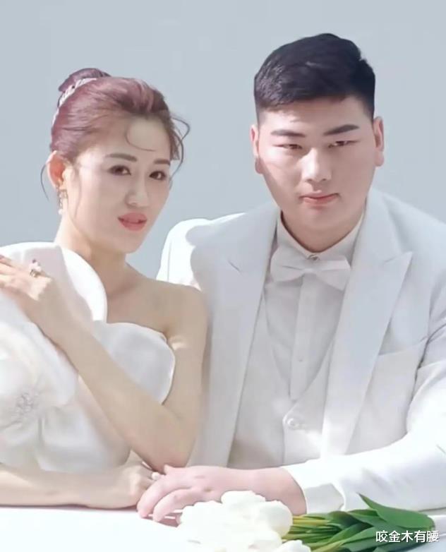 陈萌|前脚晒古装艺术照，后脚穿古典旗袍气质温婉，网友：小伟好福气