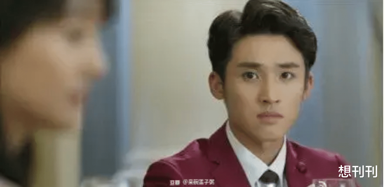 撞脸|有毒!怎么也想不到会撞脸的明星,男女人畜共用一张脸,笑成猪叫