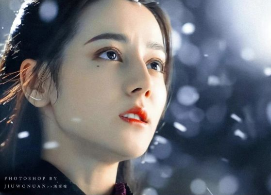 杨紫|电视剧《与君初相识》,热巴男装造型还挺英气的,不难看