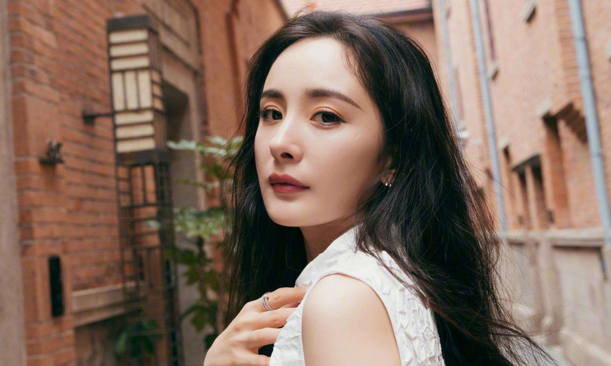 杨幂|杨幂被央视点名！这次大幂幂真的火了，下阶段热点又到她身上了