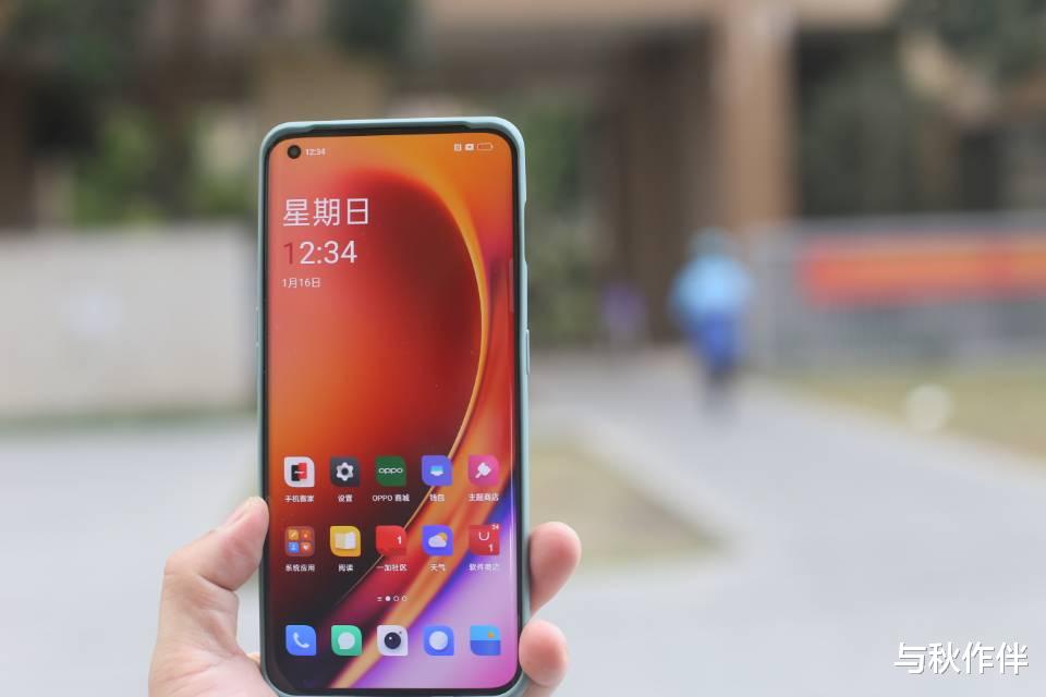 联想|骁龙8手机现在是否值得买？5款搭载8gen1手机对比分析。