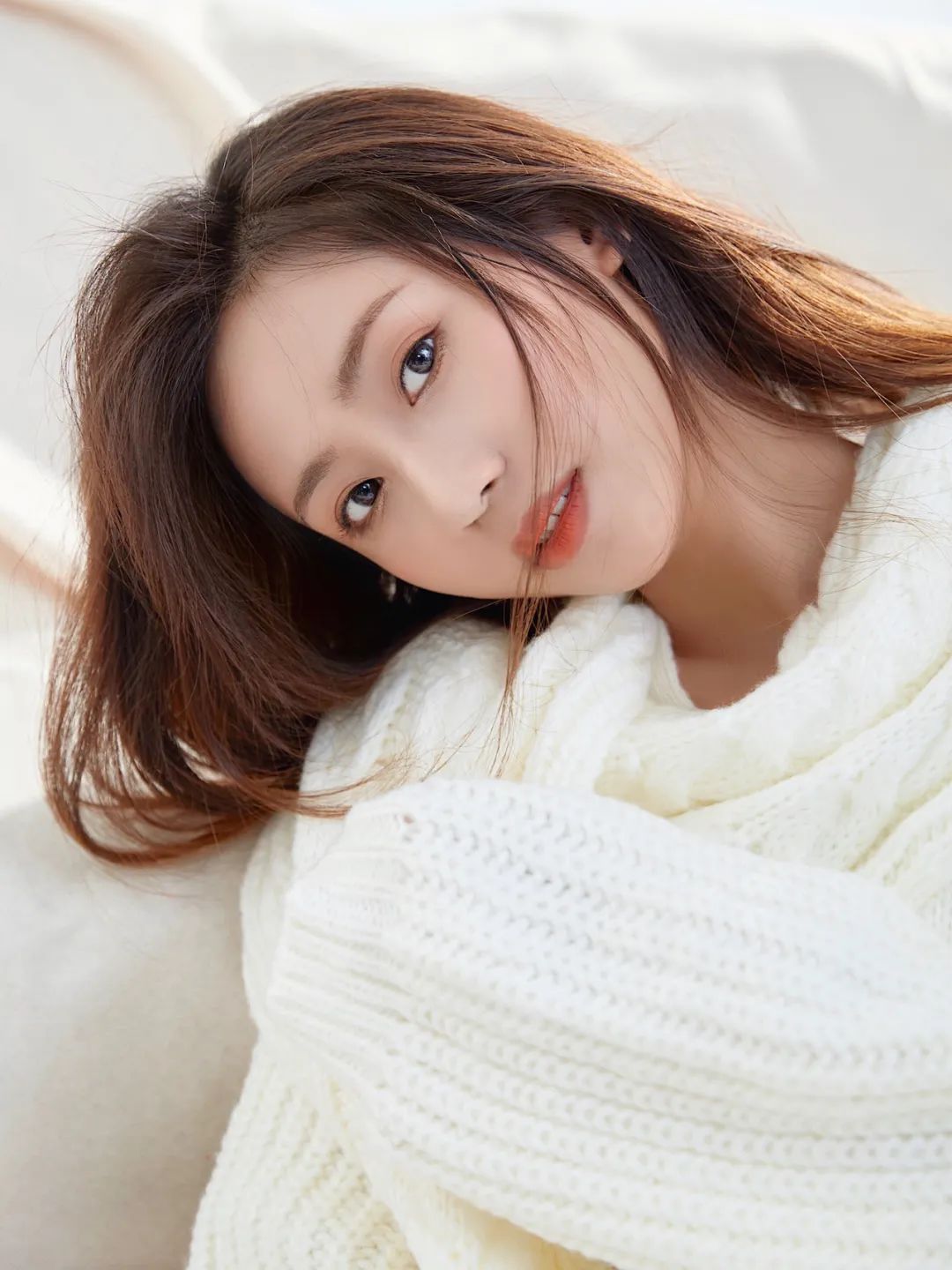 |清纯少女：落沉溺于橘的海 晚沦陷于诚的爱